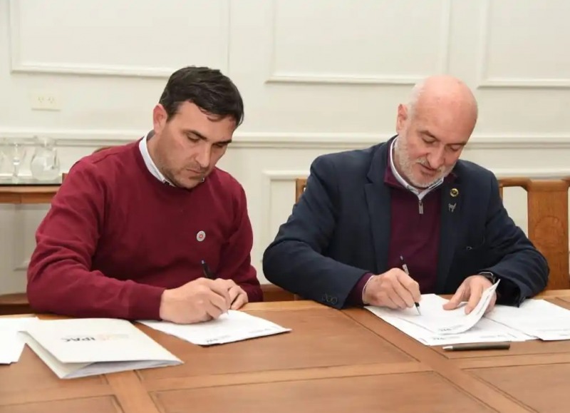 Convenio Unicen e IPAC para fortalecer el cooperativismo