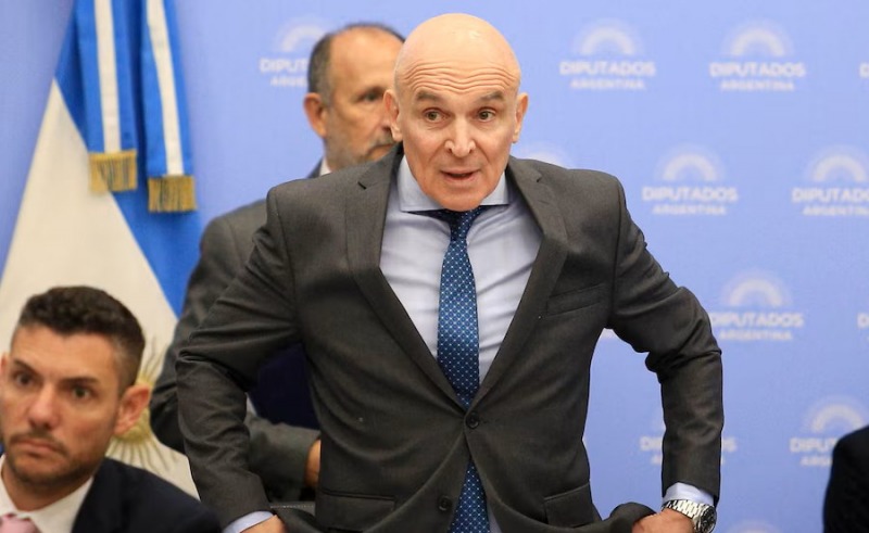 Espert pidi licencia como diputado hasta el final de su mandato