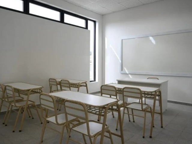 Adhesin en Olavarra al paro docente de este martes