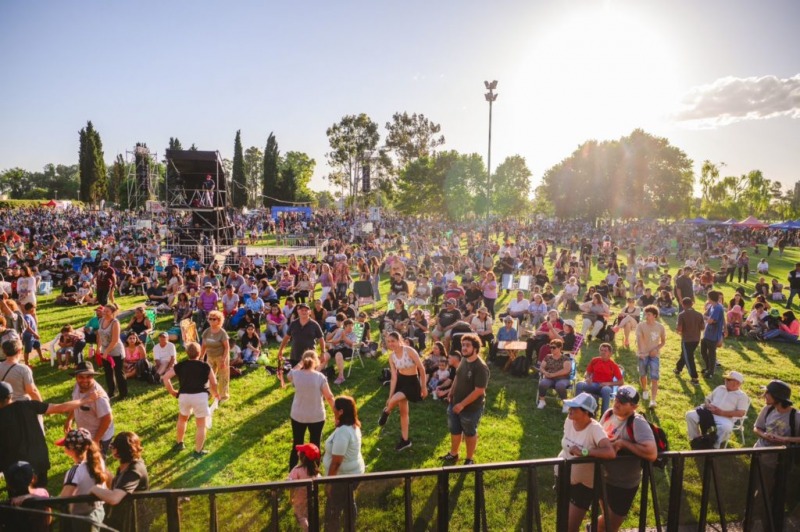 Convocatoria para la Fiesta Aniversario de Olavarra