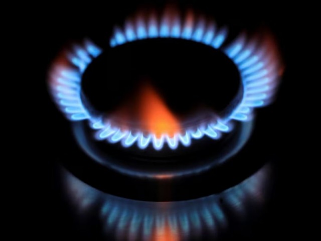 Actualizan los cuadros tarifarios para la luz y el gas