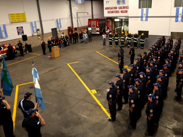 Rcord de inscriptos a la Escuela de Bomberos
