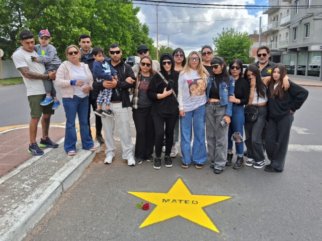 Se pintaron cuatro nuevas Estrellas Amarillas