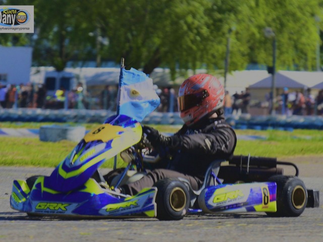 Xavier Gorostieta lucha por el ttulo en el campeonato de karting