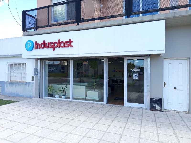 Indusplast: el primer local inteligente de Olavarra