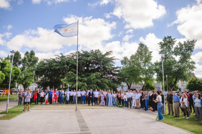 Acto protocolar por el 158 Aniversario de Olavarra
