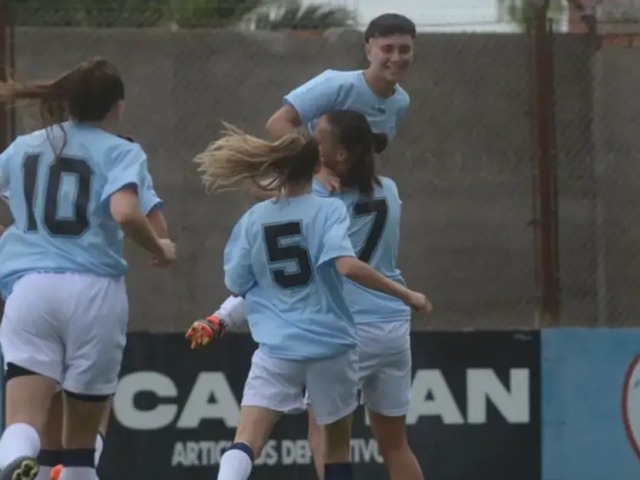 Difcil debut para las chicas de Olavarra en Baha Blanca