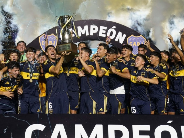 Mateo Menda grit campen: Boca gan el Torneo Proyeccin
