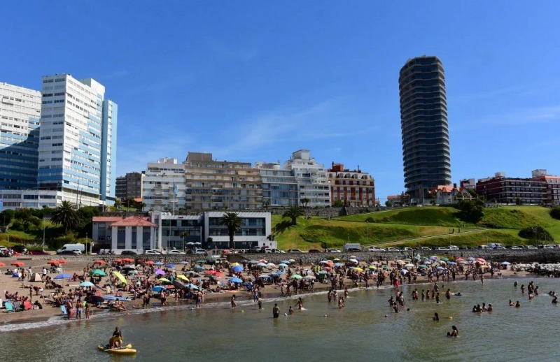 Finde largo: se movilizaron casi 1,4 millones de turistas