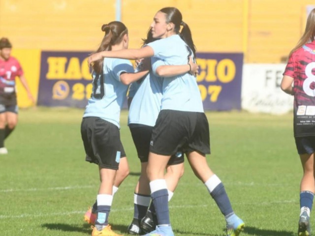 Las chicas arrancan la segunda rueda ante la Liga del Sur
