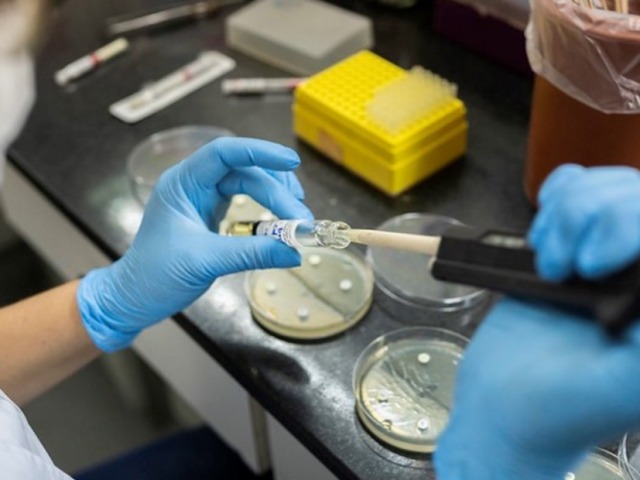 El instituto Malbr�n confirm� tres casos de Gripe A en el pa�s