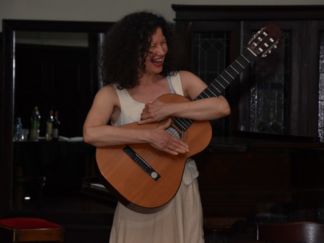 Una artista completa que cumple el  sue�o de exponer en Alemania