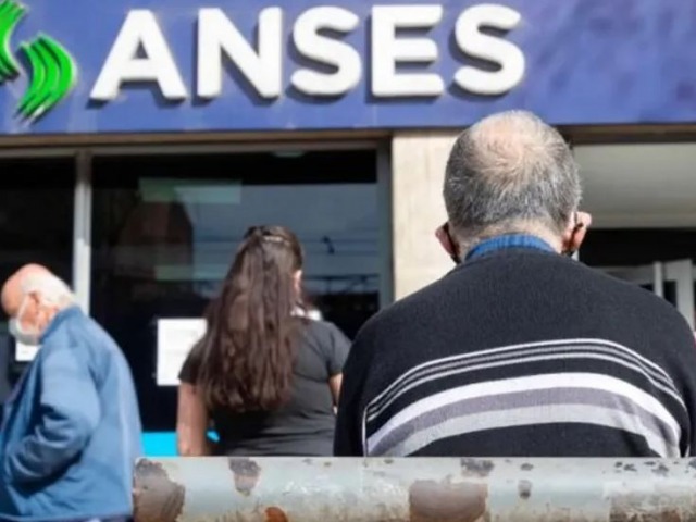 En enero, la jubilaci�n m�nima aumenta $9 mil