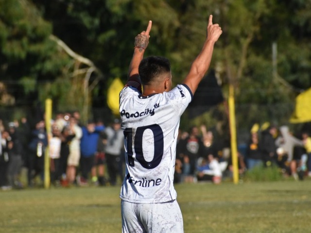 �Llenen la cancha, que los partidos a veces se ganan desde afuera�