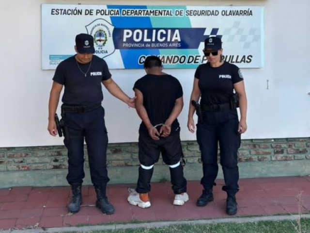 Rompi� una ventanilla para robar un bolso: termin� aprehendido