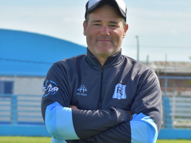 Rub�n �Lolo� Istillarte es el nuevo entrenador de Ferro