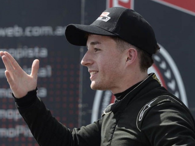 Nicol�s Benito pega el salto a la Clase 3 del Turismo Pista
