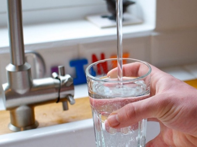 Quejas por agua corriente con cloro: �Es intomable�