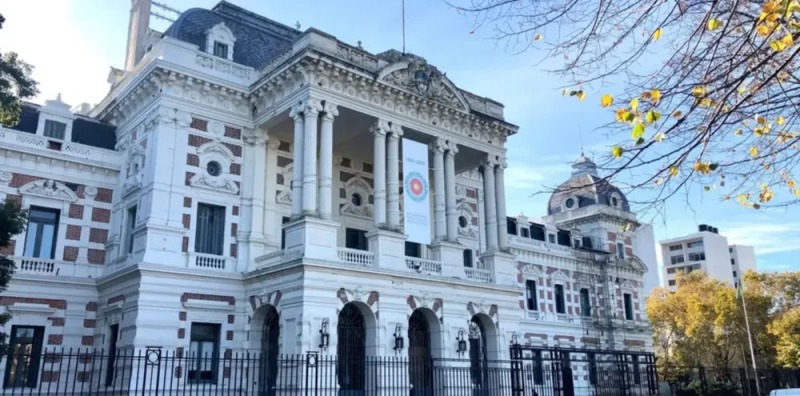 Acuerdo entre Provincia y los gremios por paritarias