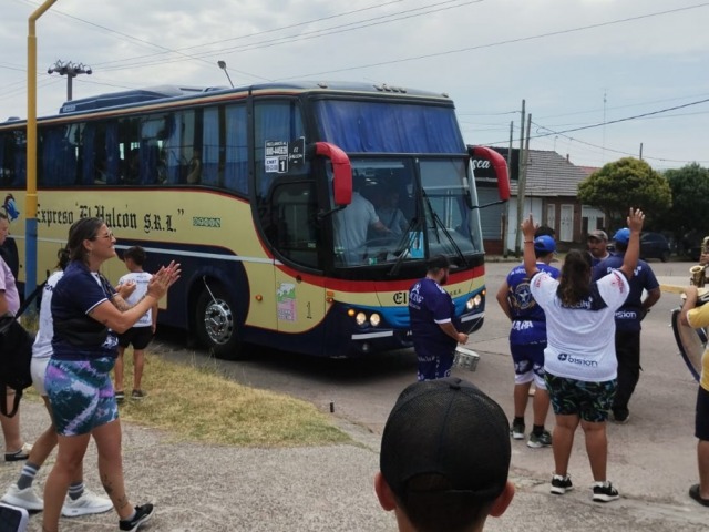 La ilusi�n del pueblo chaira parti� camino a Villa Gesell