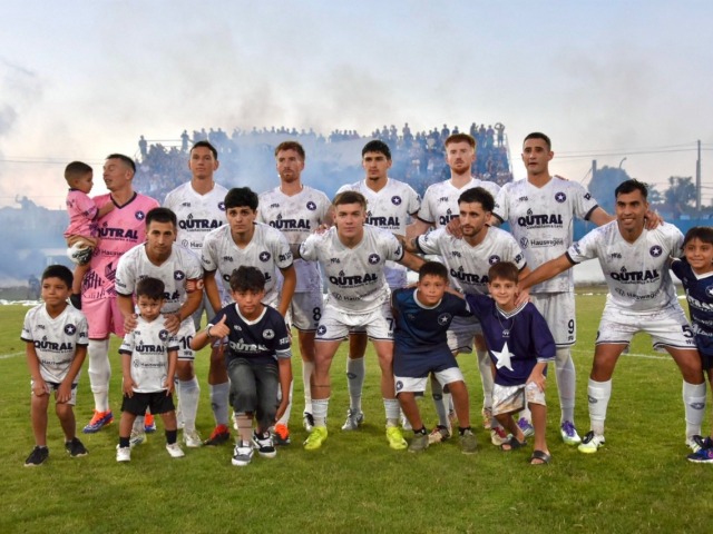 Racing va por el primer paso en Villa Gesell