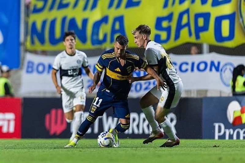 Janson jugar�a de 9 en el debut de Boca en el Apertura