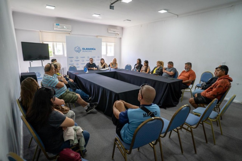 El Municipio se reuni� con propietarios de Food Trucks