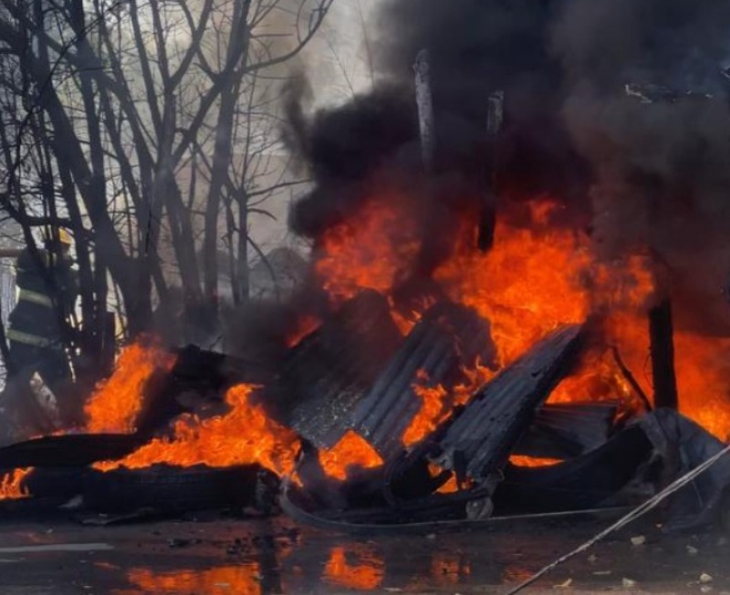 El verano no da tregua: otra salida de Bomberos este mediod�a