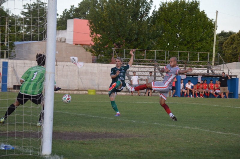 Ferro de Pico empat� y avanz� a la final de la Pampeana Sur