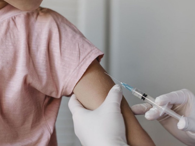 Dispositivo de bloqueo ante un caso sospechoso de Coqueluche