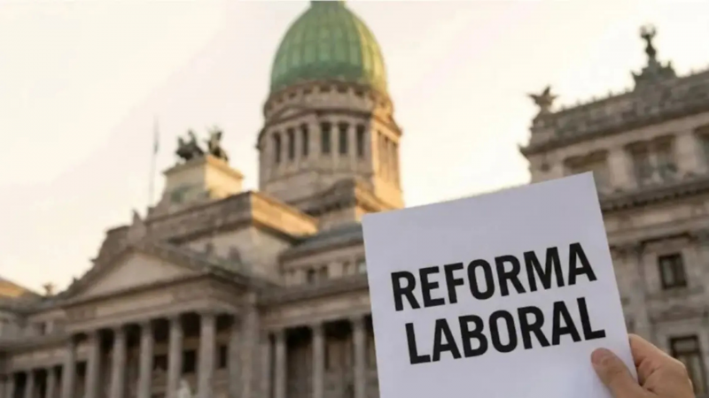 El Gobierno acelera la definici�n por la reforma laboral