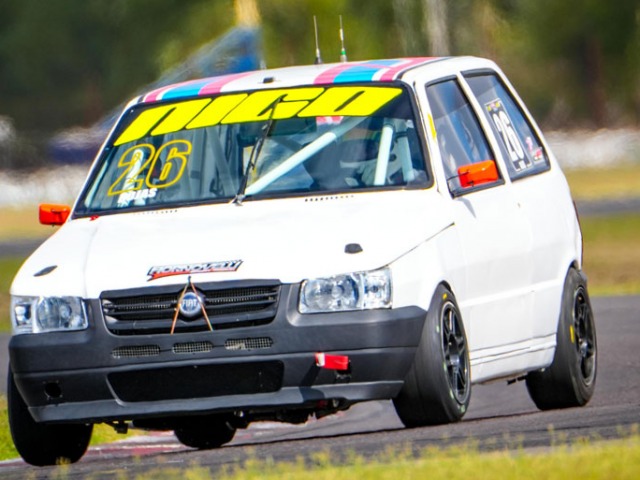 Nico Rojas abri� el fuego de la Clase 1 del Turismo Pista