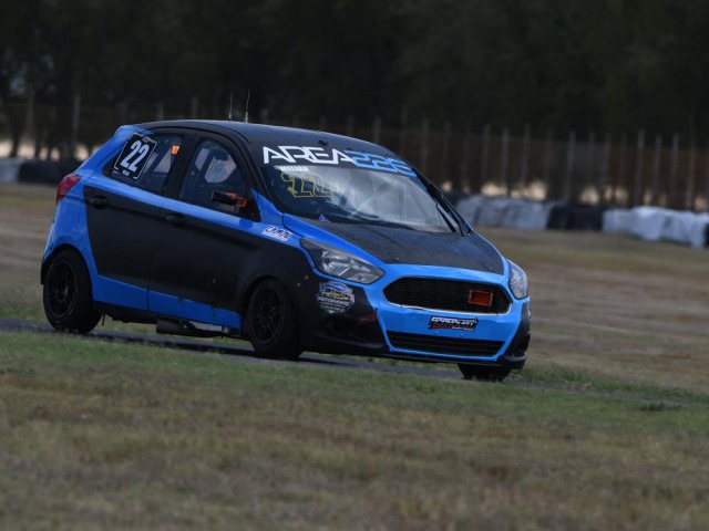 Arranque dispar de los olavarrienses en el Turismo Pista