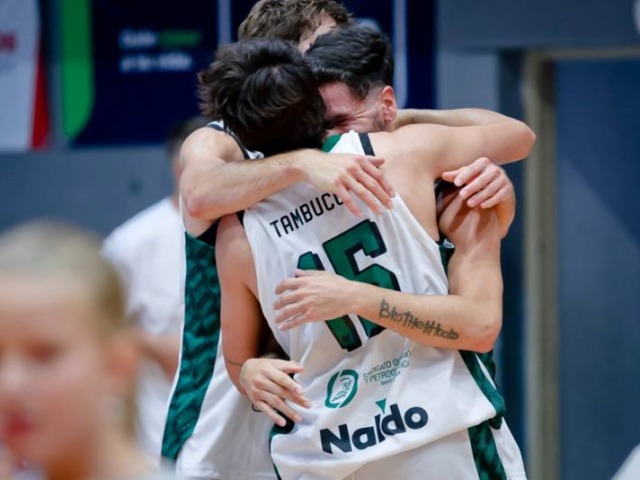 Buena planilla de Tambucci en la victoria de Villa Mitre