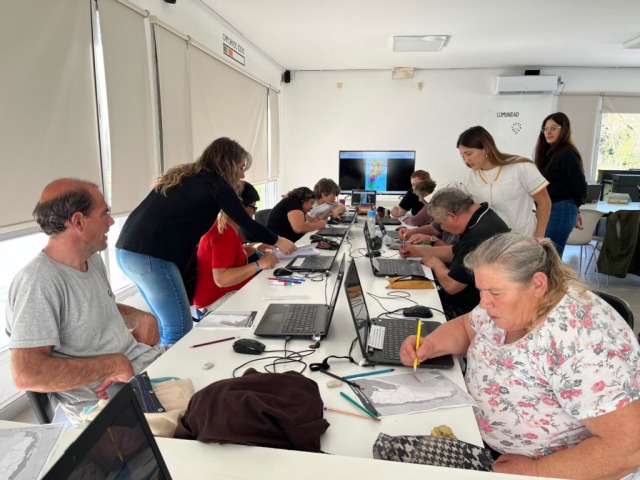 Cursos de formaci�n profesional en barrios y localidades