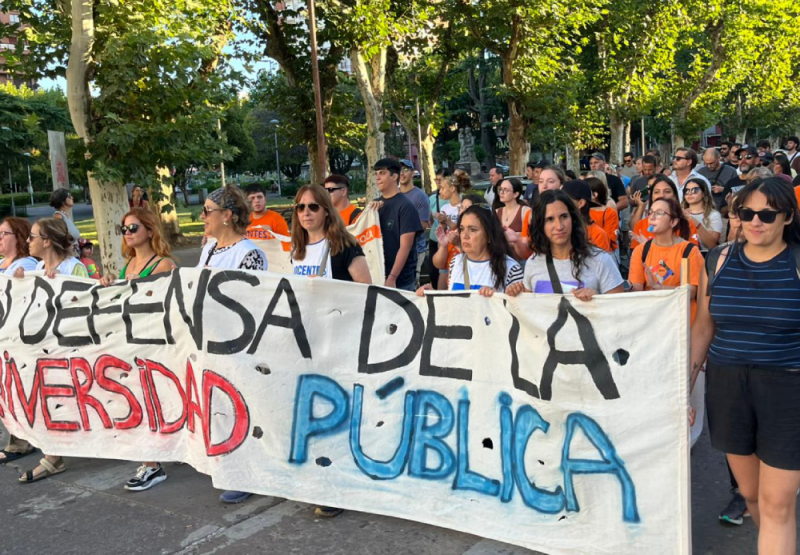 La Unicen reclam� por la Ley de Financiamiento Universitario