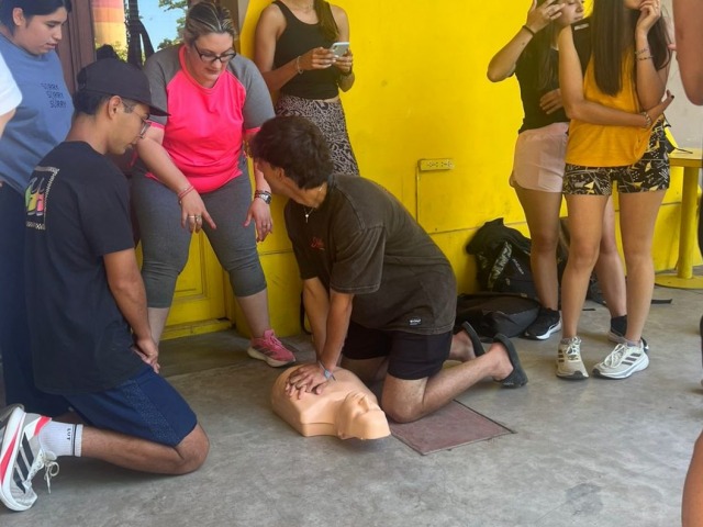Jornada abierta de Capacitaci�n en RCP y uso de desfibrilador
