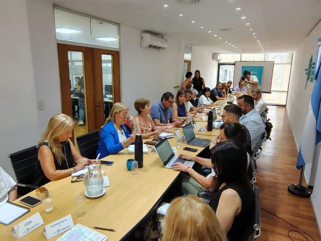 Paritarias: la Provincia ofert� un 9% en tres cuotas