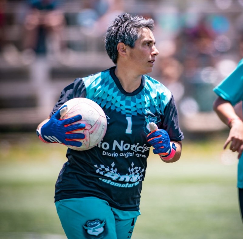 El f�tbol femenino homenajear� a Andrea Serris