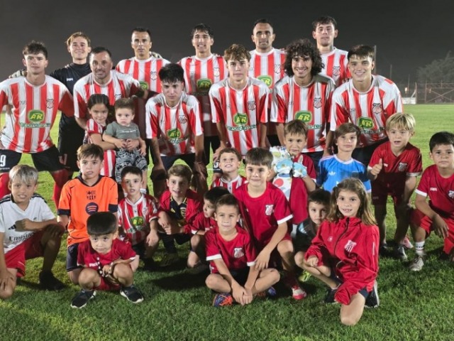 El cl�sico de Bol�var qued� en manos de Empleados