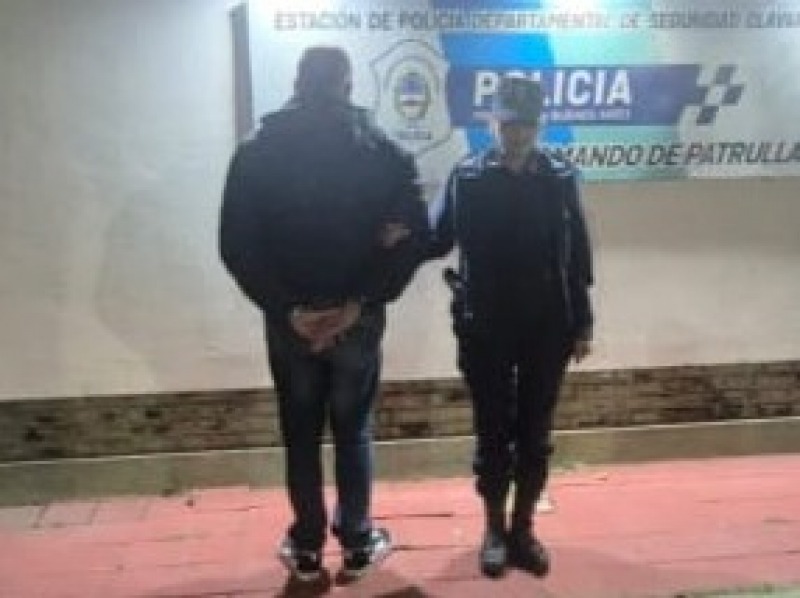 Aprehendido por amenazar a una joven embarazada y a un ni�o