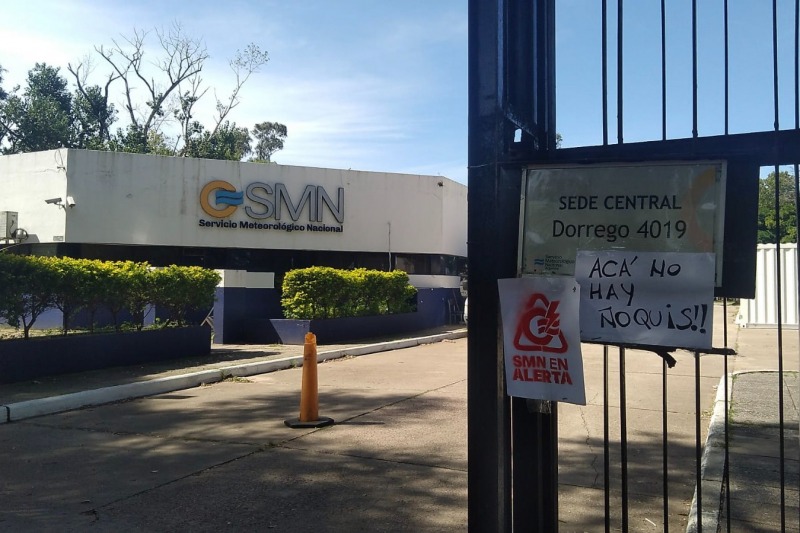 Otra vez el SMN ante la amenaza de despidos masivos