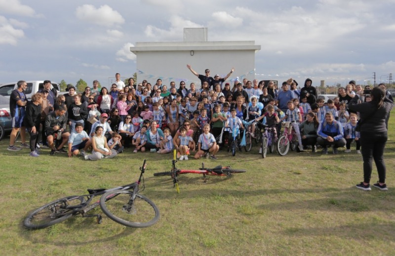 La Escuela N� 49 celebr� el D�a Mundial de la Actividad F�sica