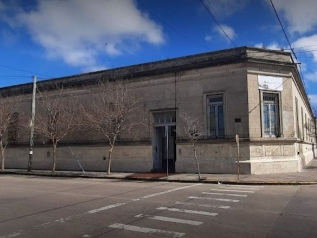 Inscripciones amenazantes en el colegio del Rosario