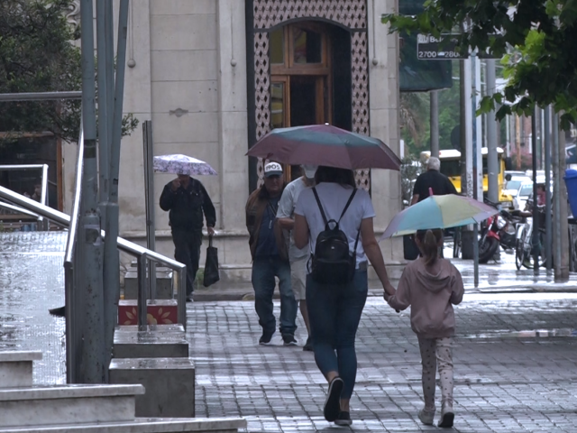 Lunes y martes con alerta amarilla y lluvias persistentes