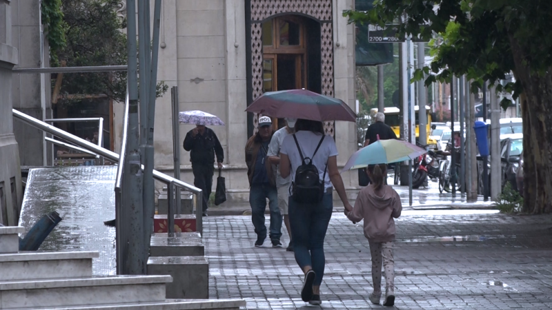 Lunes y martes con alerta amarilla y lluvias persistentes