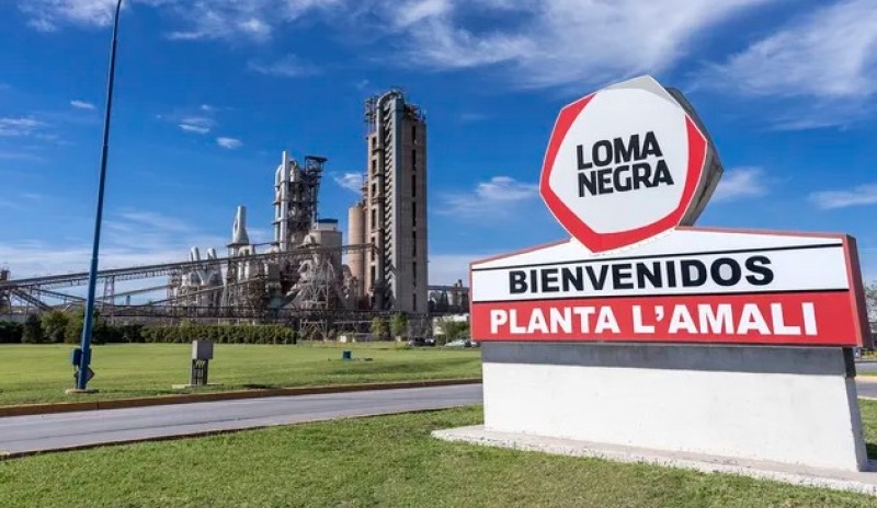Loma Negra: alza en las acciones y parada de un horno por 6 meses