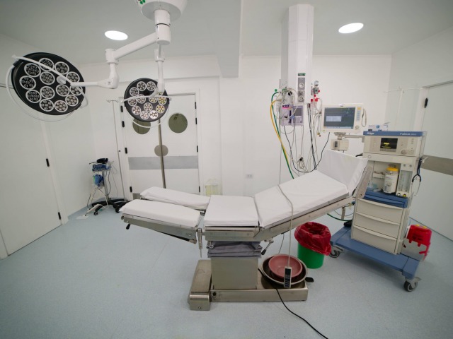 Ya funciona el nuevo quir�fano del Hospital Municipal