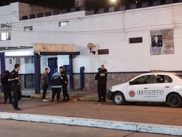 Avanza la investigaci�n por la amenaza de bomba en el boxeo