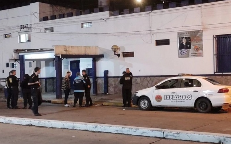 Avanza la investigaci�n por la amenaza de bomba en el boxeo